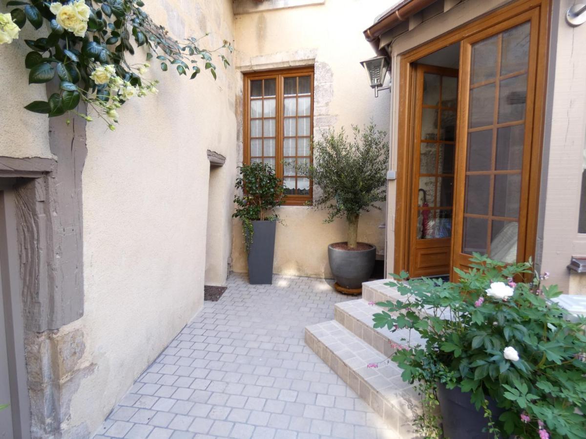 Le Logis St Pere Villa Sancerre Exterior photo